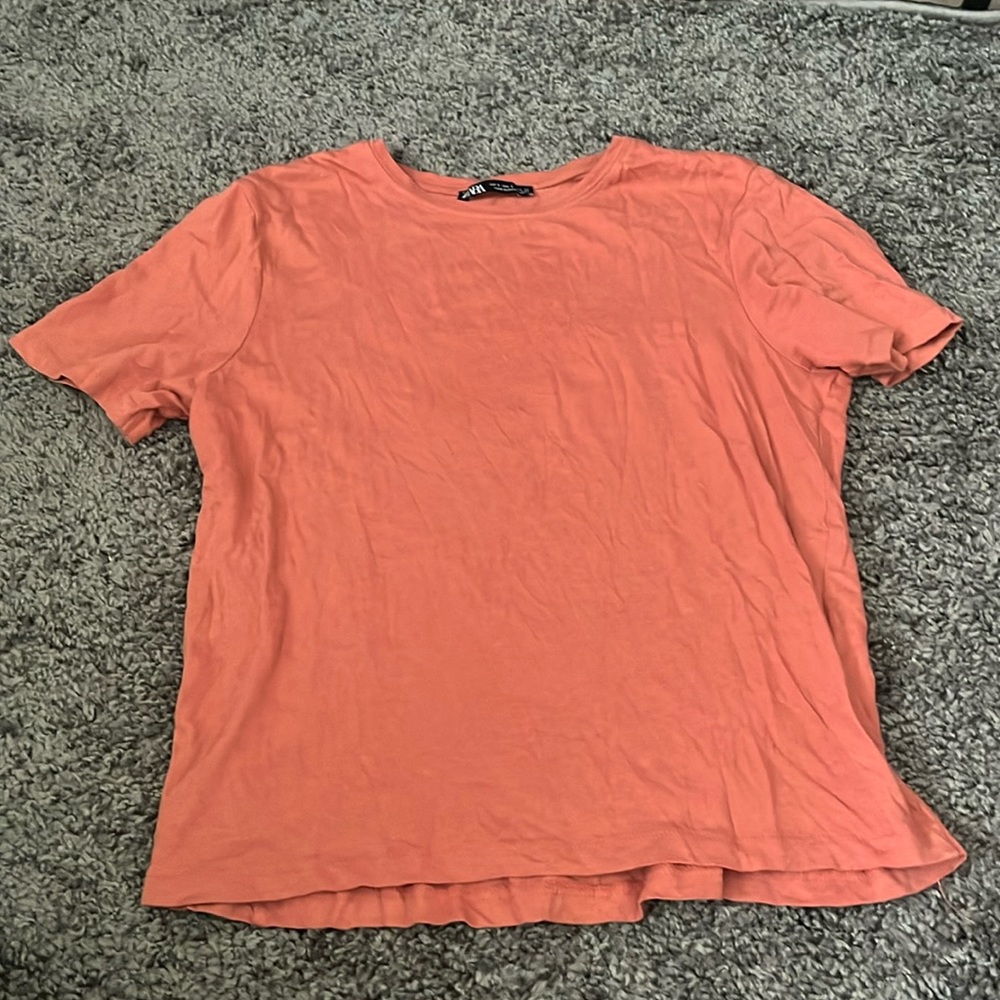 Zara salmon link basic t shirt